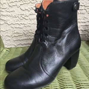 L’Amour Des Pieds Black Leather Lace Up Boots